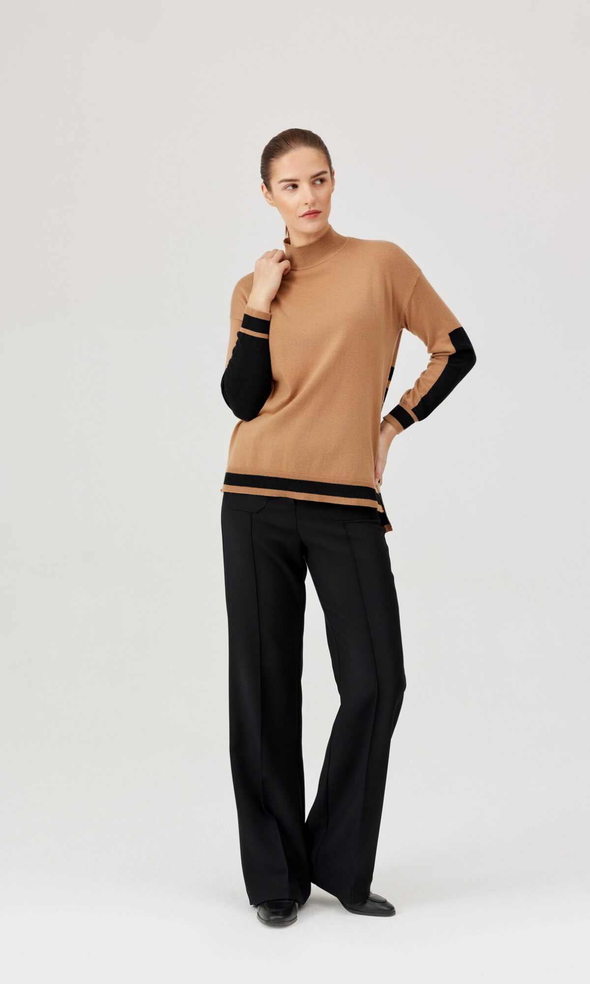 Sweter FÉRIA w paski